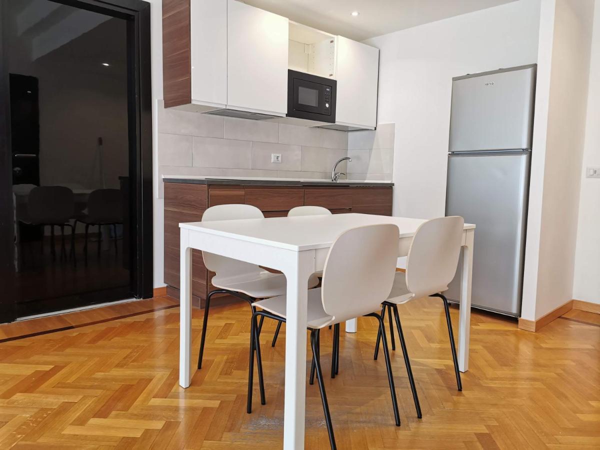 Pergolesi Apartments Milan Bagian luar foto