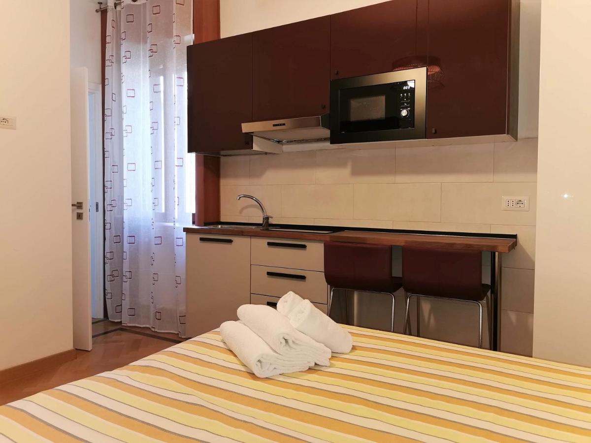 Pergolesi Apartments Milan Bagian luar foto