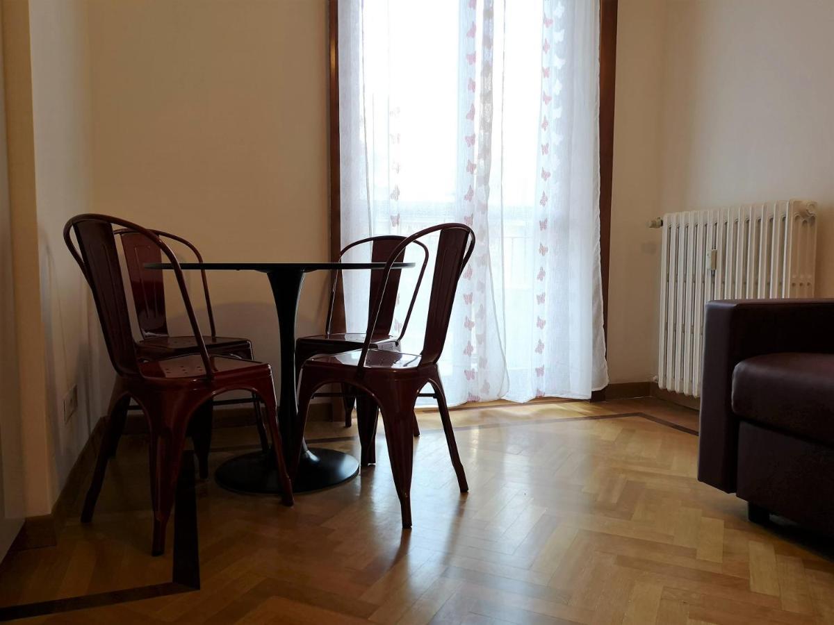 Pergolesi Apartments Milan Bagian luar foto
