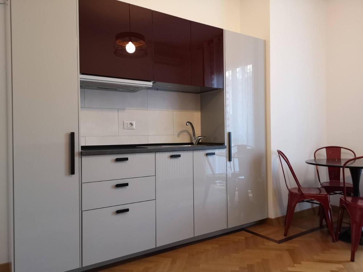 Pergolesi Apartments Milan Bagian luar foto