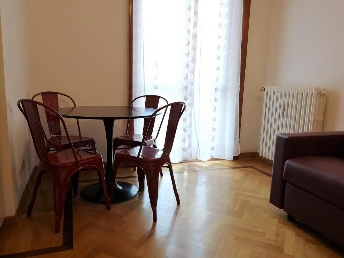 Pergolesi Apartments Milan Bagian luar foto