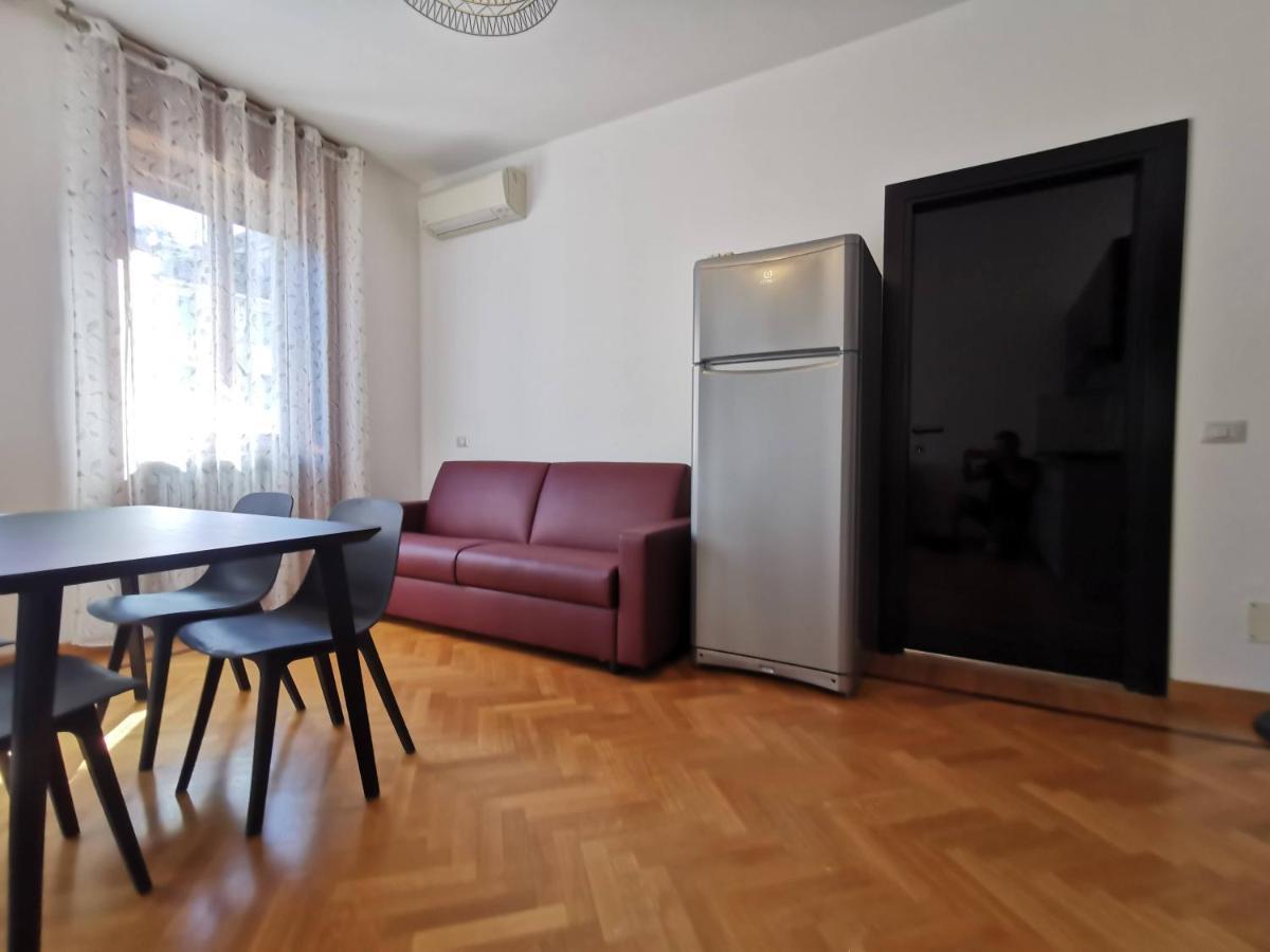 Pergolesi Apartments Milan Bagian luar foto