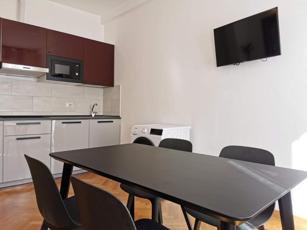 Pergolesi Apartments Milan Bagian luar foto