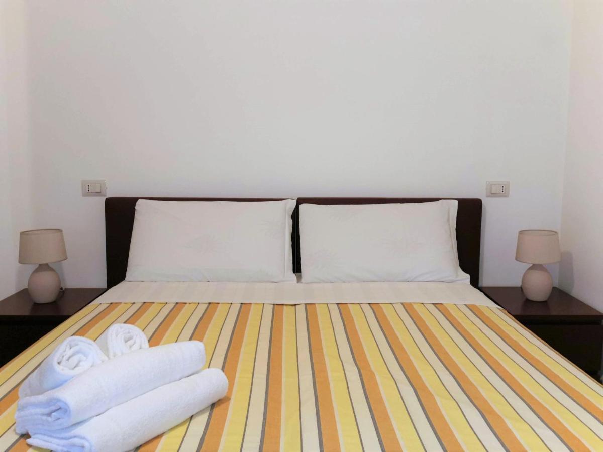 Pergolesi Apartments Milan Bagian luar foto