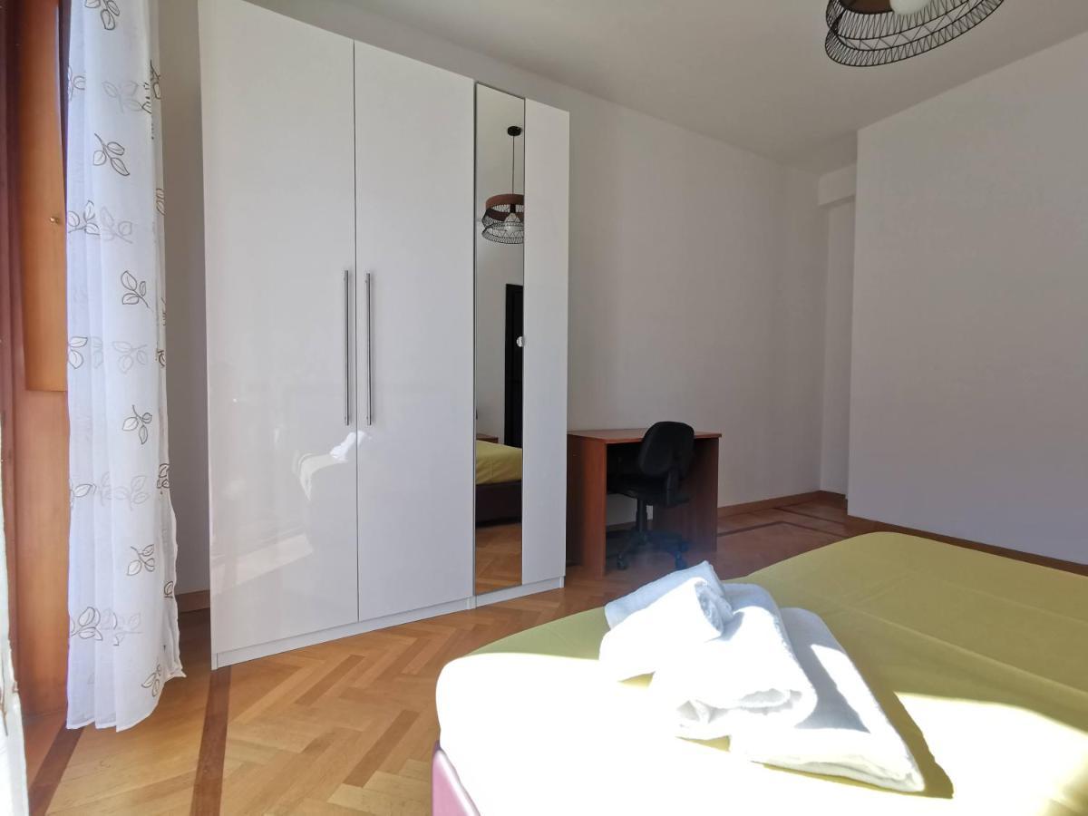 Pergolesi Apartments Milan Bagian luar foto