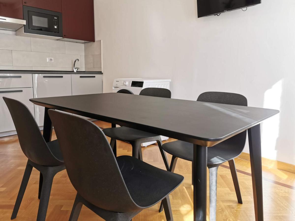Pergolesi Apartments Milan Bagian luar foto